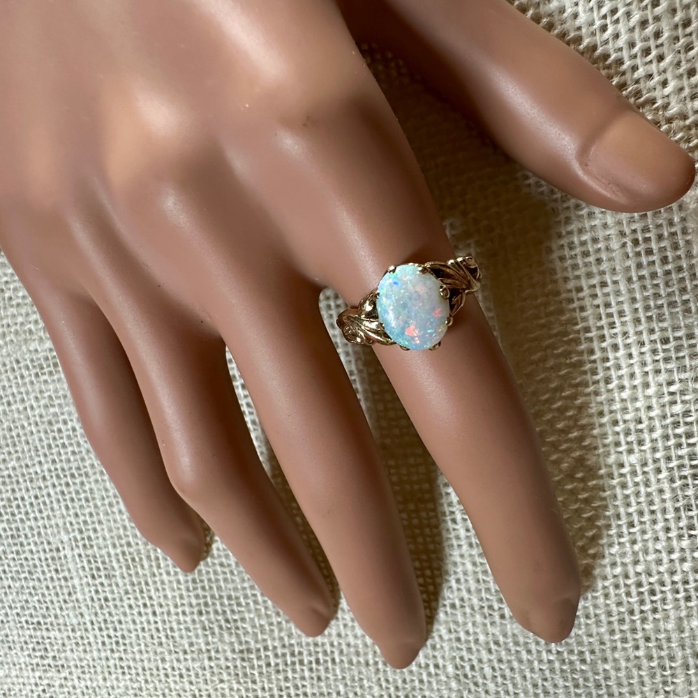 Vintage Opal Ring in 12k Gold - Gorgeous Coloring! - October Birthstone - Size 6